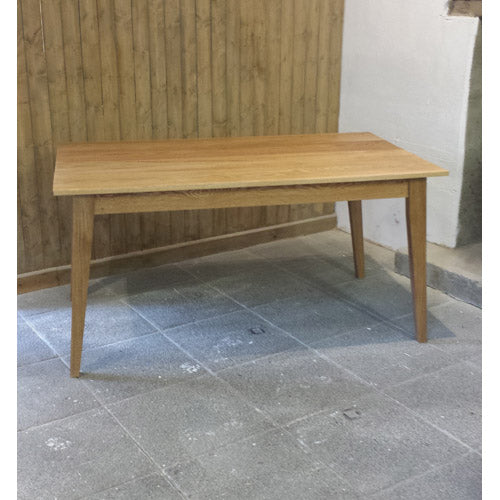 Table Classic Scandi