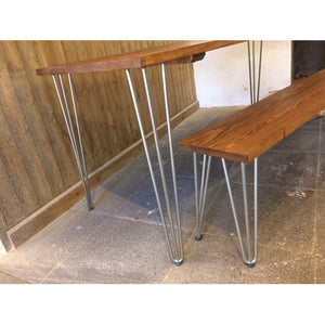 Table Hairpin Diner