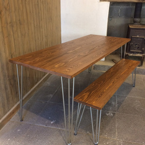 Table Hairpin Diner